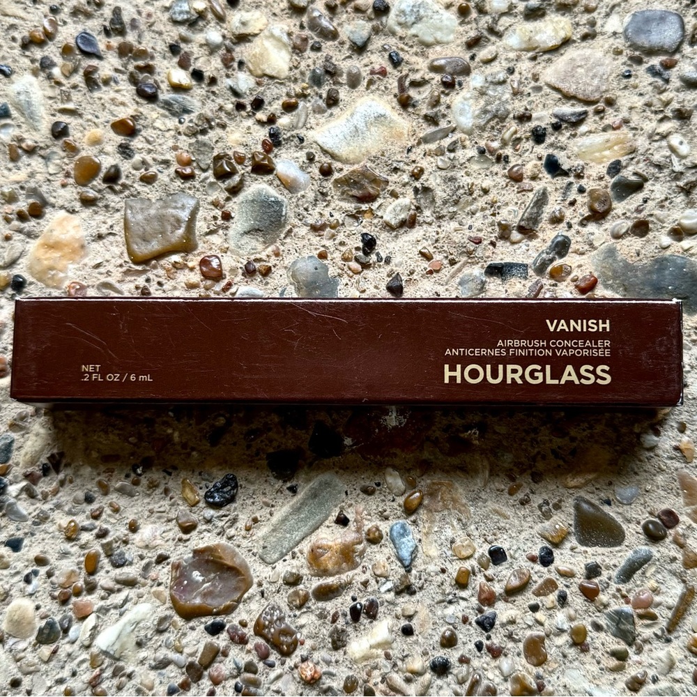 Hourglass Vanish Airbrush Concealer